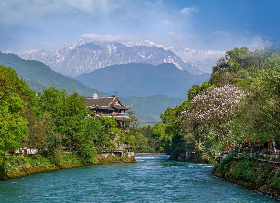 “县城旅游”走红：高性价比和新鲜感吸引年轻人